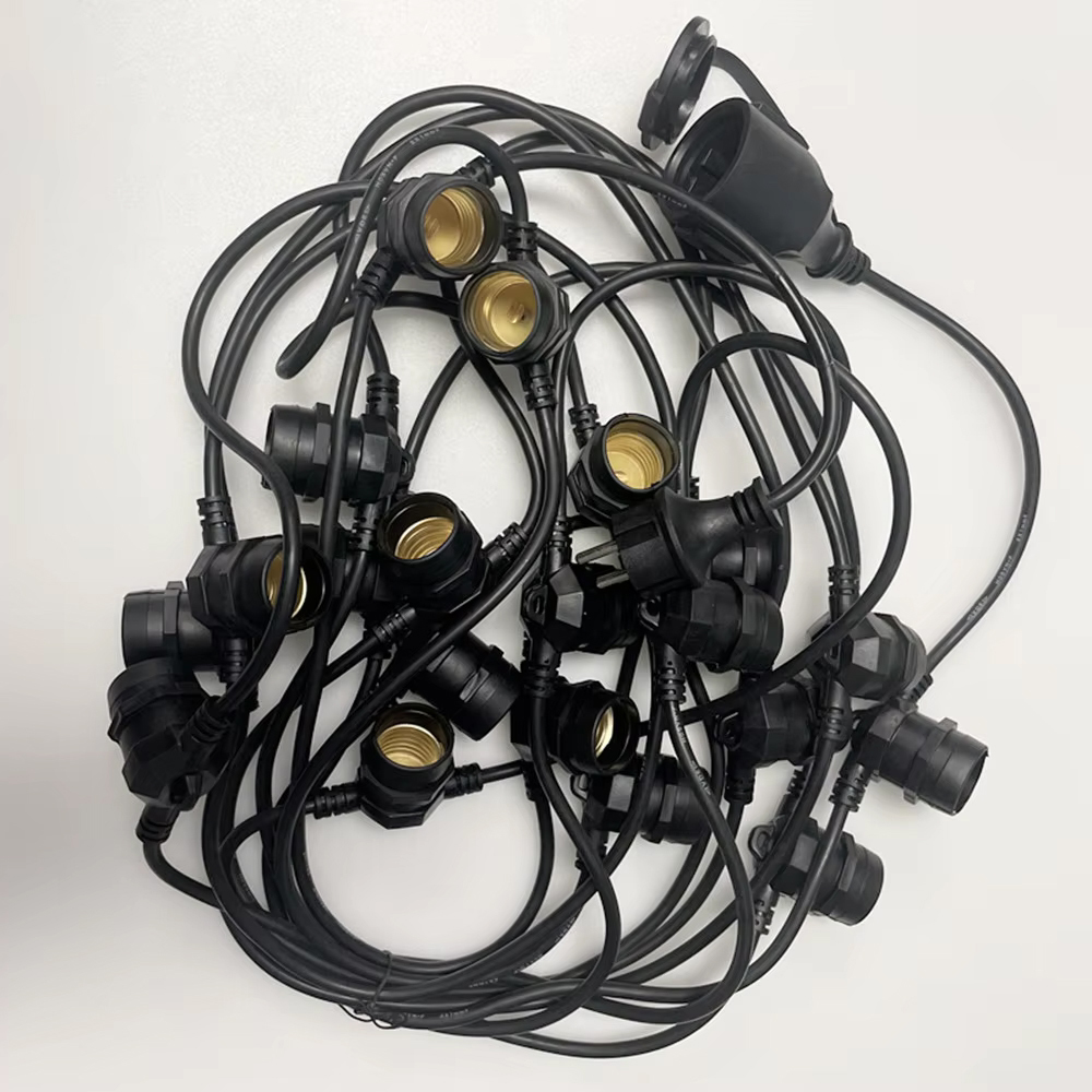 Outdoor Lighting Globes - 10M Cable LED String Commercial Grade